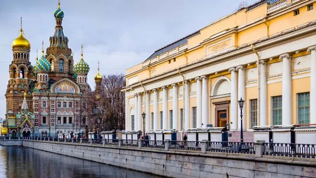 Москва – Петербург: в чем главные отличия рынков недвижимости двух столиц?