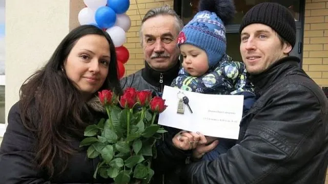 Семья обманутых дольщиков из Екатеринбурга отсудила у застройщика полмиллиона рублей неустойки