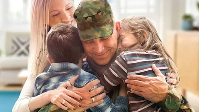 Правительство продлевает действие семейной военной ипотеки