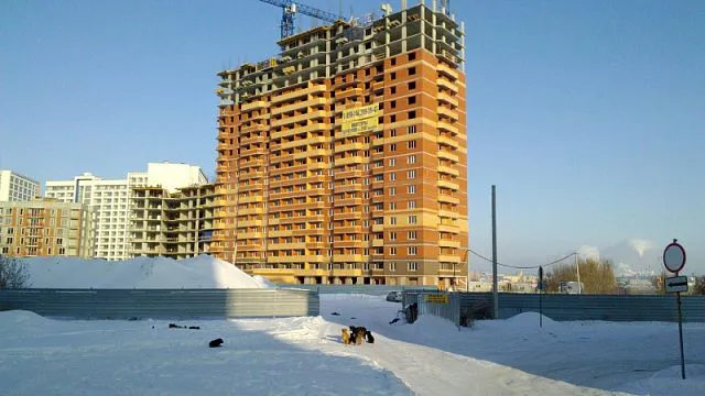 В Новосибирске четвертый год подряд падают продажи квартир в новостройках